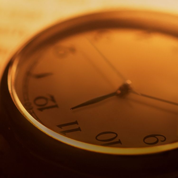 Ceguera del tiempo en el TDAH adulto: cuando el tiempo no se siente como para los demás